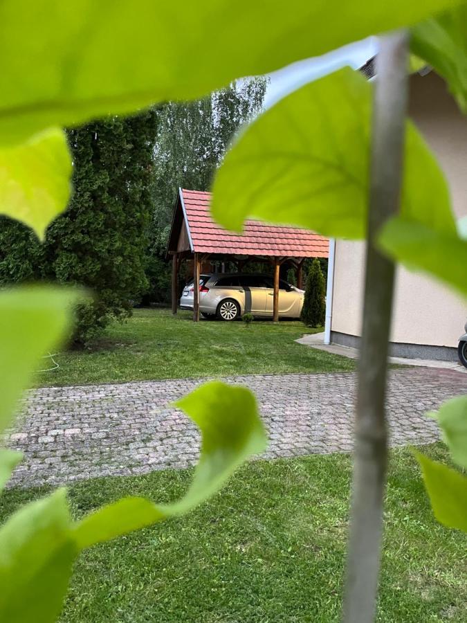 Mol-Ker-Vill Apartment Lenti Exterior foto
